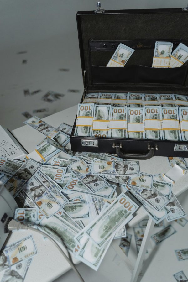 Movie Scene Money, PROPMONEYWORLD